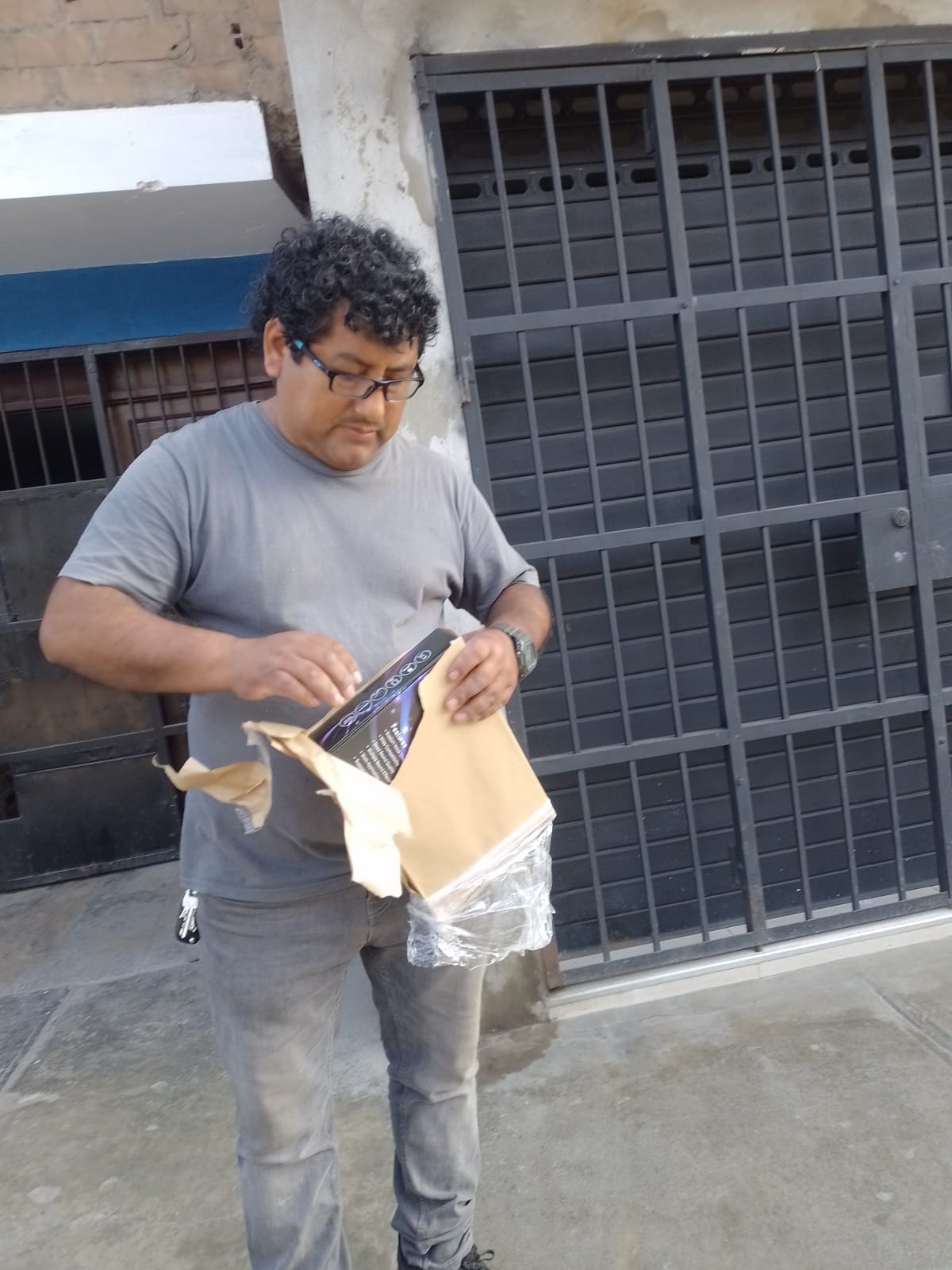 <em>Miguel    Salazar  J   LIMA CHORRILLOS</em>